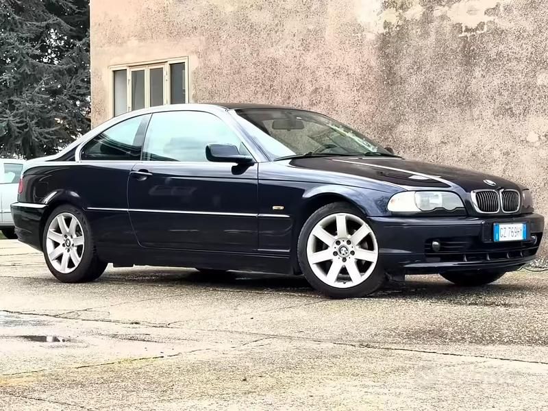 Begagnad BMW 320 Efficient Dynamics 170 HK (125 kW) 2002 Sportkupé