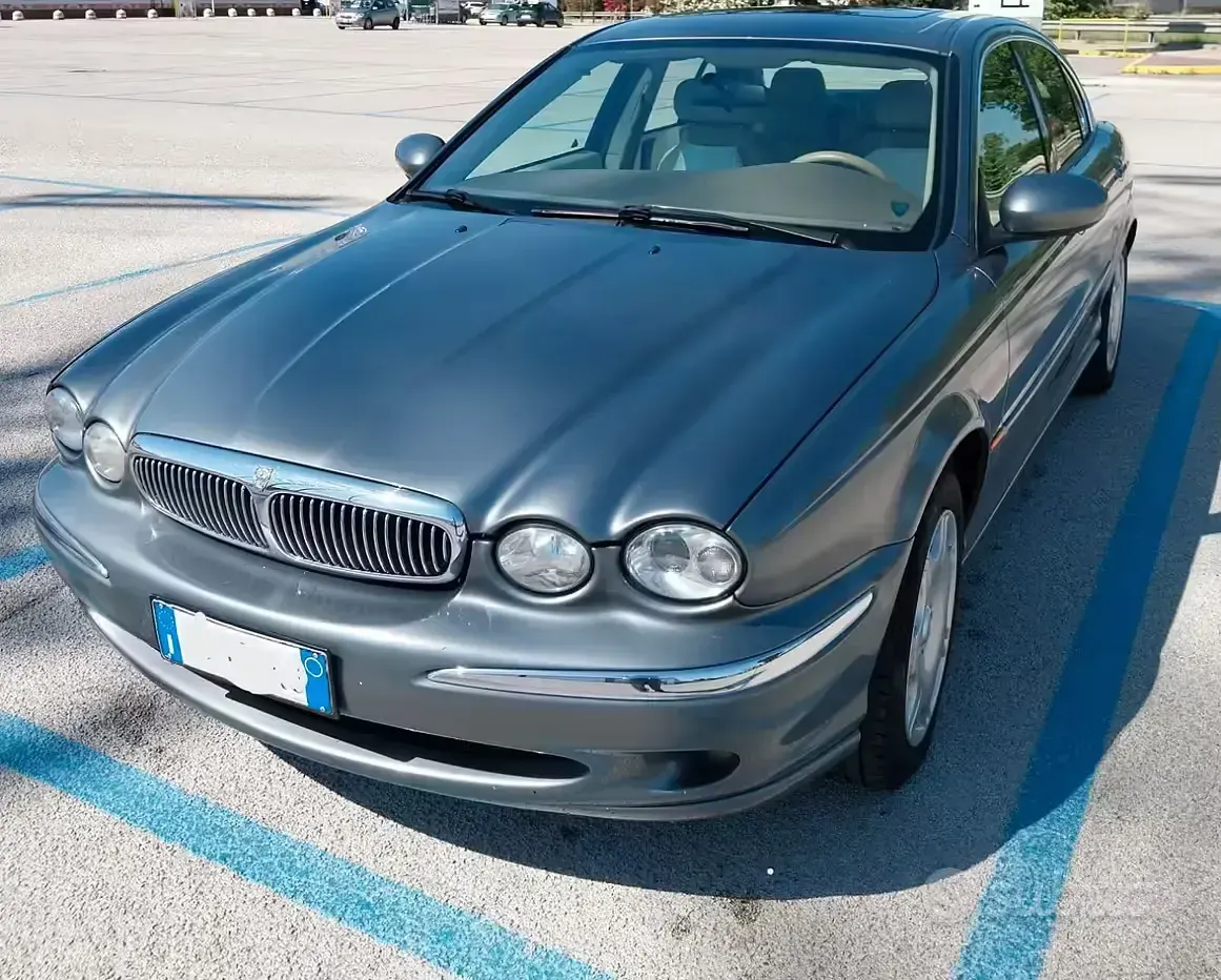 Usata Jaguar X-type 156 CV (114 kW) 2002 Berlina