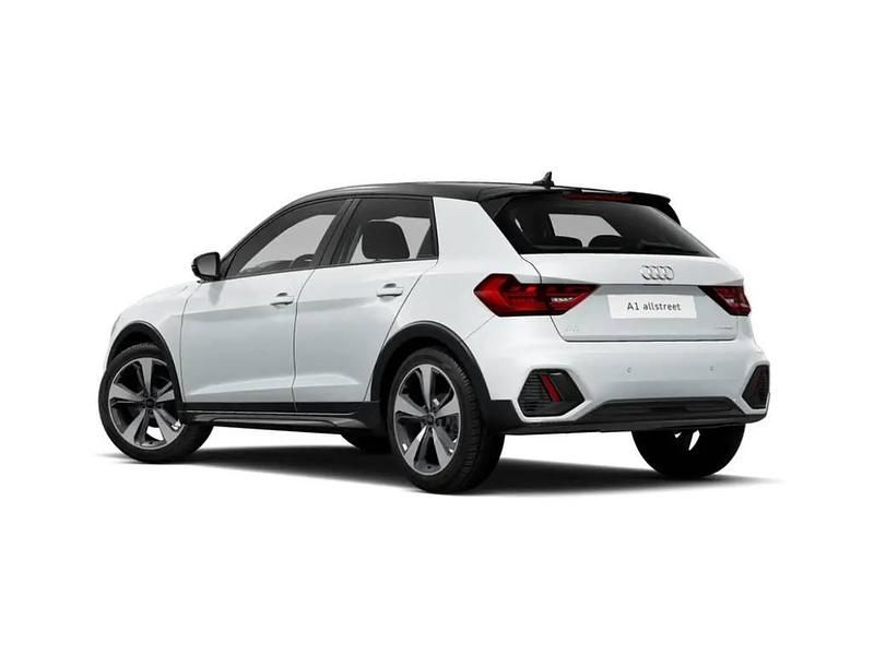 Nuova Audi A1 Ambiente 116 CV (85 kW) 2026 Bianco ghiacciaio metallizzato nero mito SUV