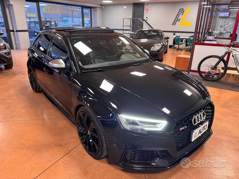 Usata Audi RS3 Ambiente 400 CV (294 kW) 2018 Nero Berlina