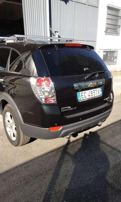 Usata Chevrolet Captiva LS 150 CV (110 kW) 2010 Nero SUV