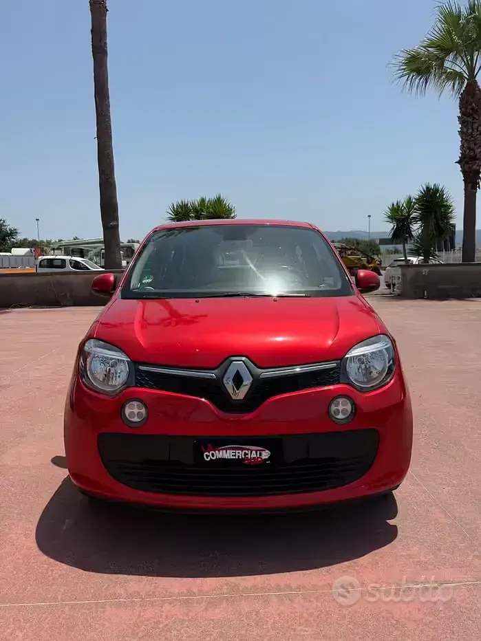 Usata Renault Twingo 75 CV (55 kW) 2014 Rosso Utilitaria