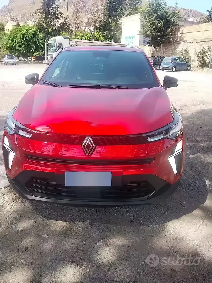 Nuova Renault Captur Evolution 116 CV (85 kW) 2026 Rosso SUV