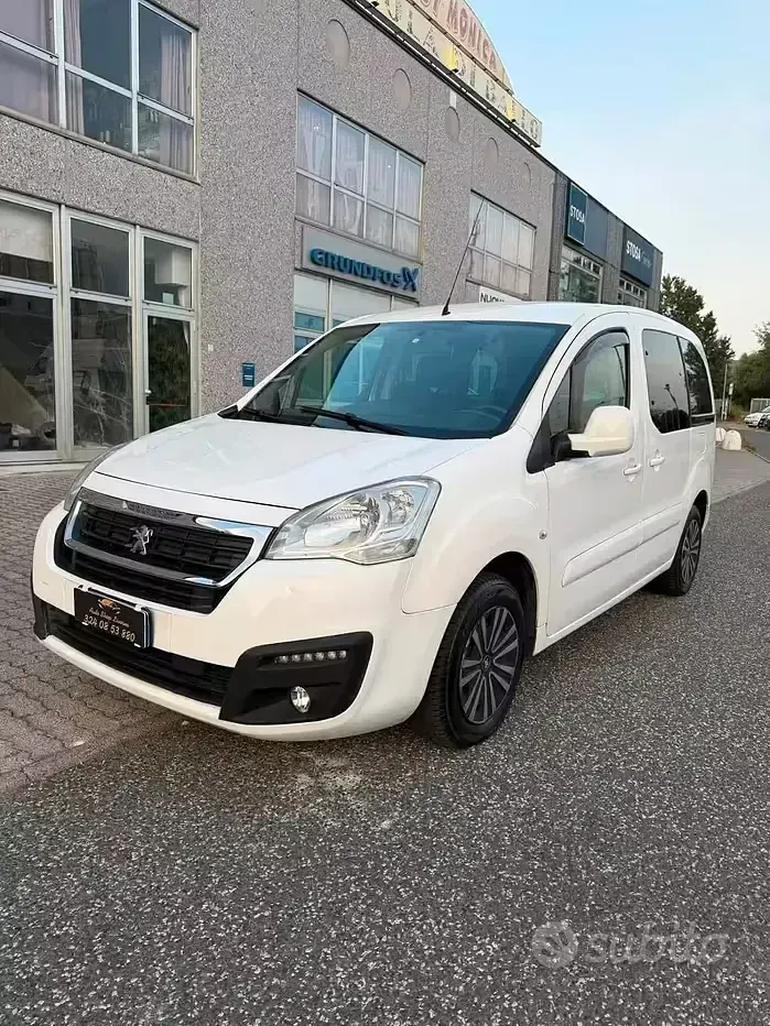 Usata Peugeot Partner S 99 CV (72 kW) 2018 Bianco Monovolume