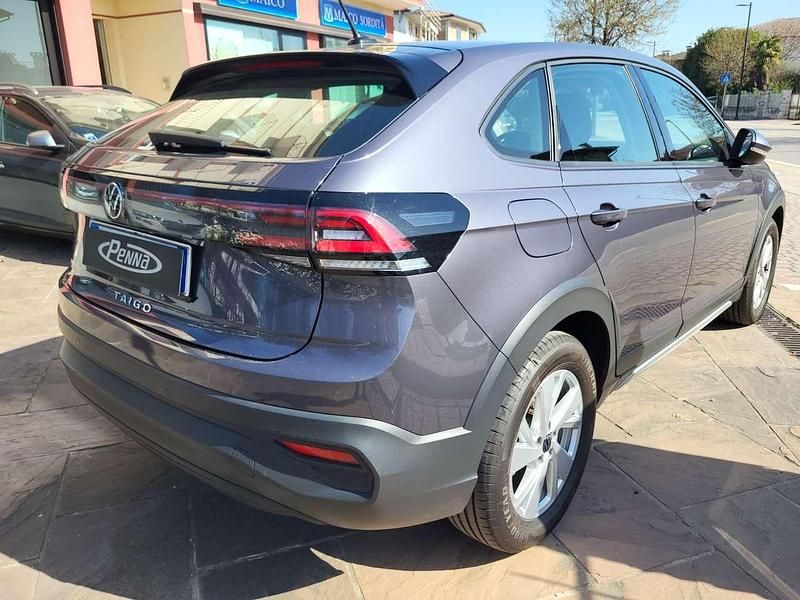 Usata VW Taigo Life 110 CV (80 kW) 2024 Smoke grey SUV