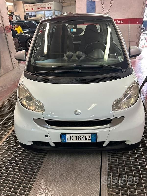 Usata Smart ForTwo Coupé 71 CV (52 kW) 2010 Bianco Coupé