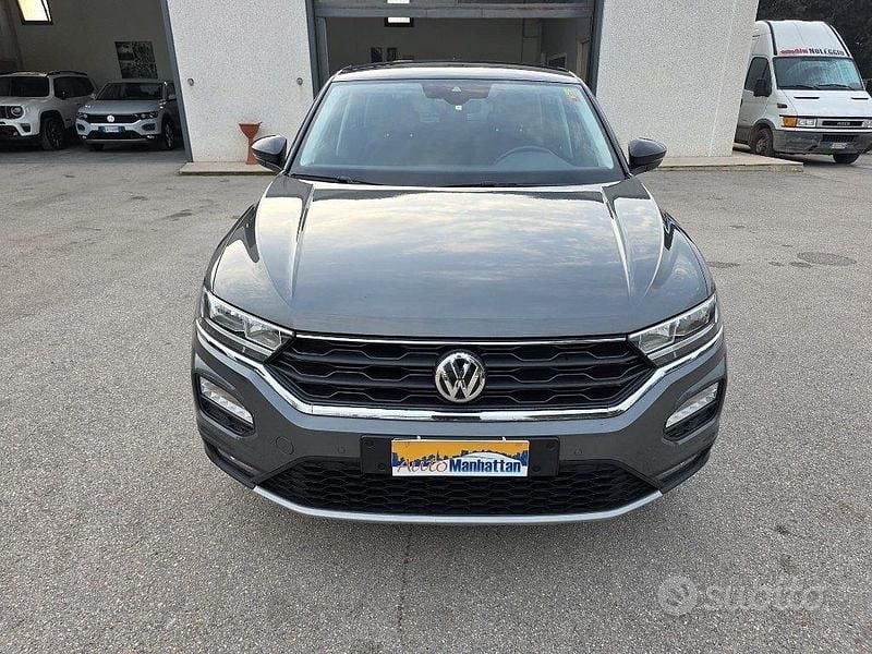 Usata VW T-Roc Style 150 CV (110 kW) 2019 Grigio SUV