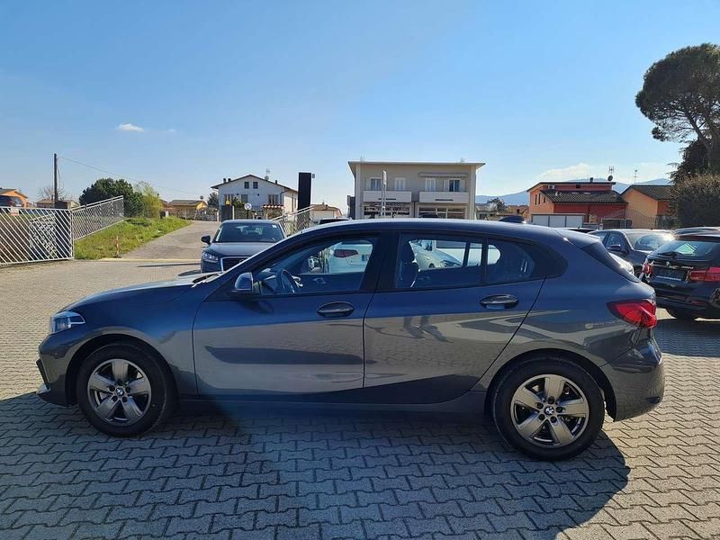 Usata BMW 116 Advantage 109 CV (80 kW) 2023 Grigio Utilitaria