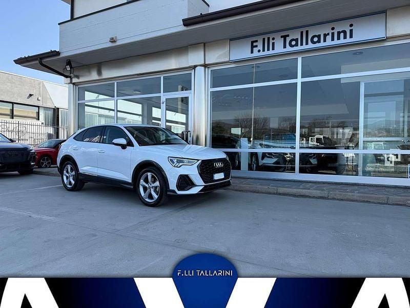 Usata Audi Q3 Sportback Business Plus 150 CV (110 kW) 2020 Bianco ghiacciaio metallizzato SUV