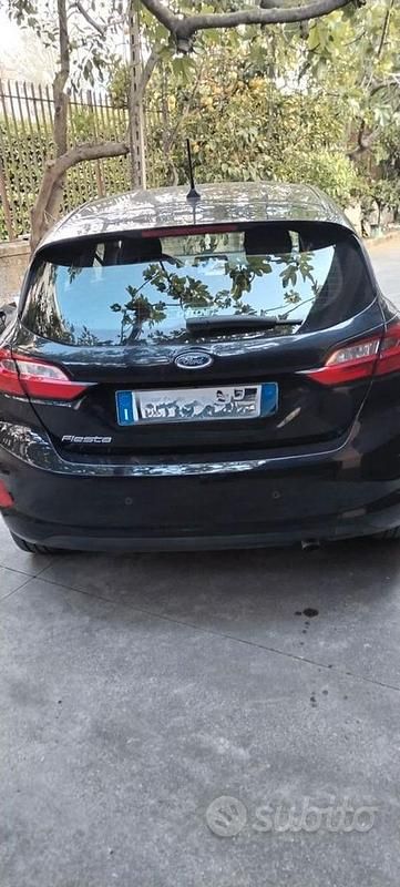 Usata Ford Fiesta 75 CV (55 kW) 2023 Nero Utilitaria