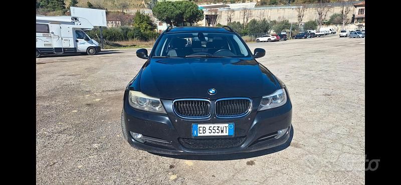 Usata BMW 320 2009 Nero Station wagon