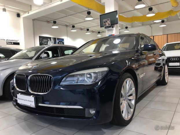 Bmw 740 f01