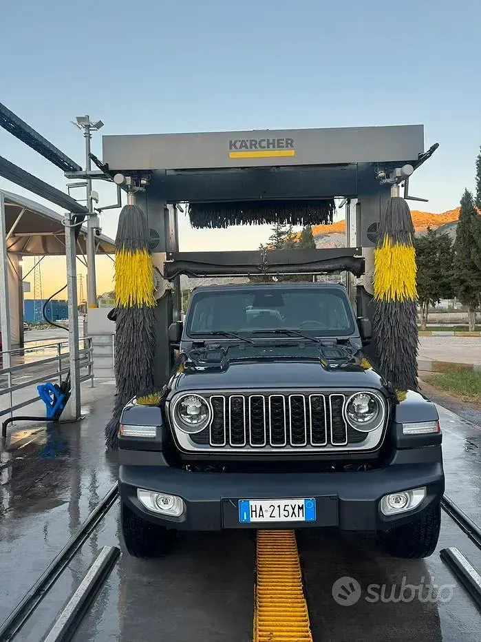 Usata Jeep Wrangler Sahara 272 CV (200 kW) 2025 SUV
