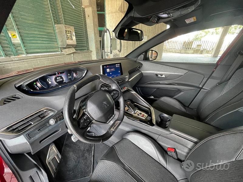 Usata Peugeot 3008 131 CV (96 kW) 2018 Rosso SUV