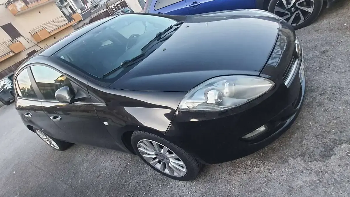 Usata Fiat Bravo Dynamic 120 CV (88 kW) 2012 Nero Utilitaria