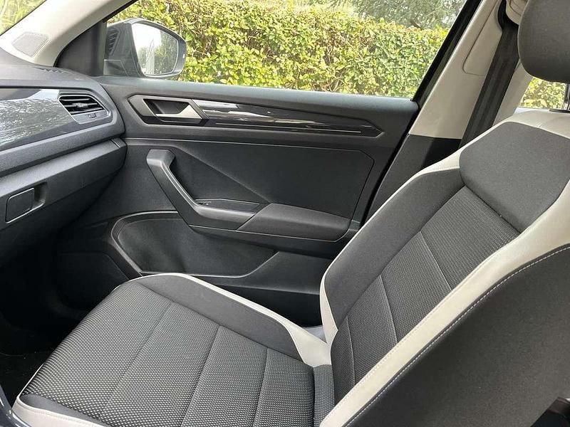 Usata VW T-Roc Advance 116 CV (85 kW) 2019 Nero SUV