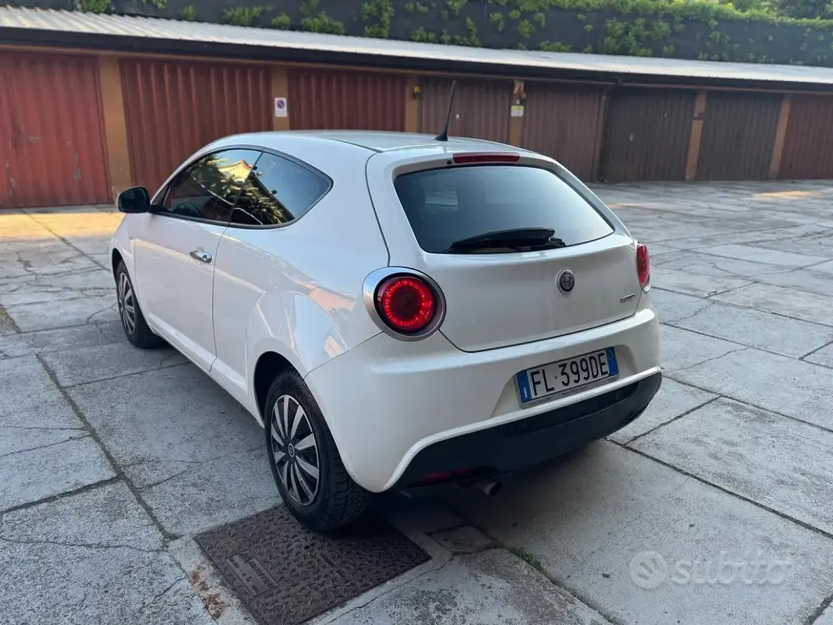 Usata Alfa Romeo MiTo 77 CV (56 kW) 2017 Bianco Utilitaria