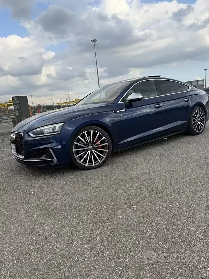 Usata Audi A5 218 CV (160 kW) 2019 Bluazzurro Coupé