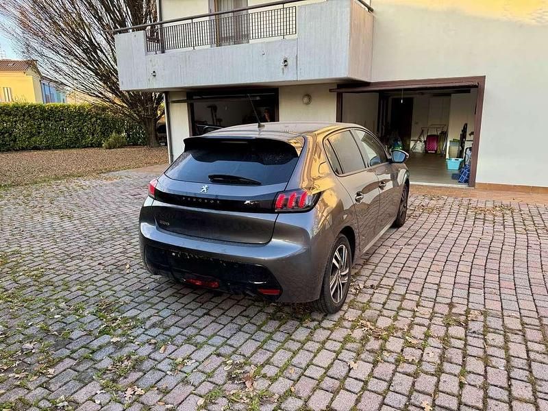 Usata Peugeot 208 GT 101 CV (74 kW) 2020 Grigio Utilitaria