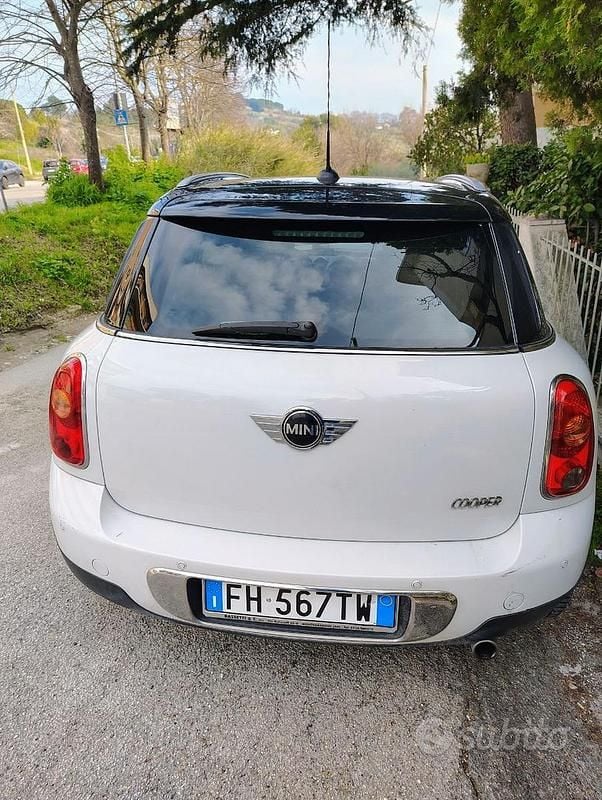 Usata Mini Countryman 2012 Bianco SUV