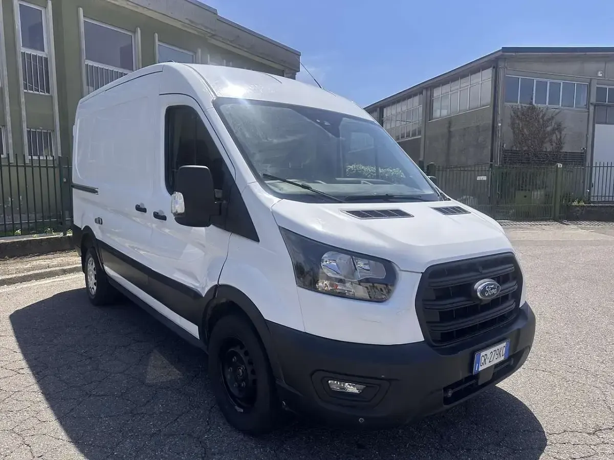 Usata Ford Transit 131 CV (96 kW) 2023 Bianco Furgone