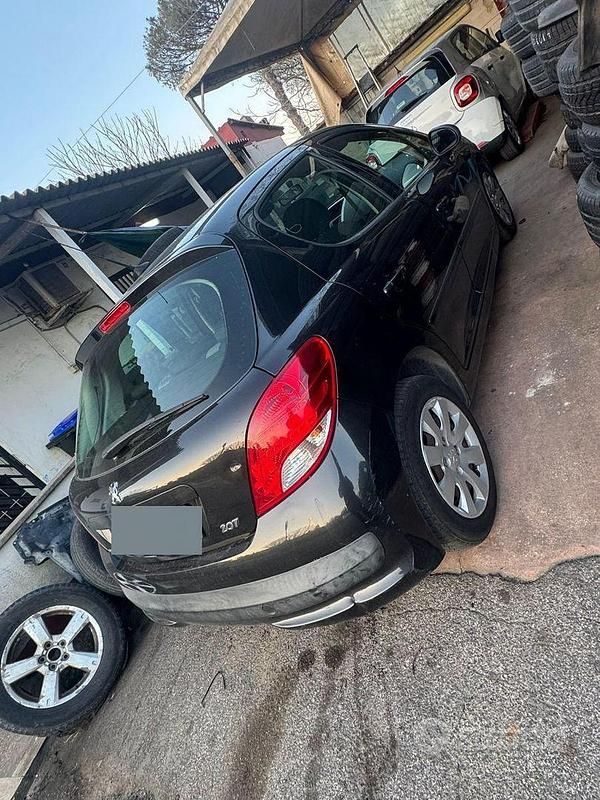 Usata Peugeot 207 2009 Nero Berlina