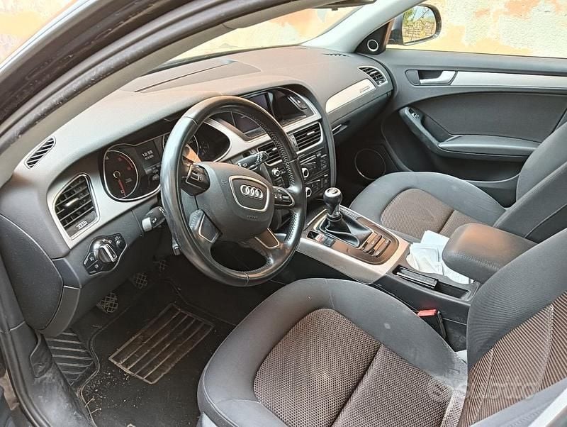 Usata Audi A4 Allroad 177 CV (130 kW) 2012 Nero Station wagon