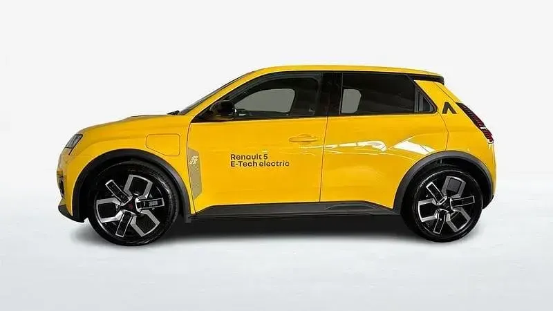 Usata Renault 5 E-Tech Urban 89 kW (122 CV) 2025 Giallo Berlina