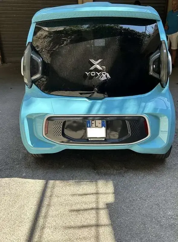 Usata XEV Yoyo 8 kW (11 CV) 2024 Bluazzurro Utilitaria