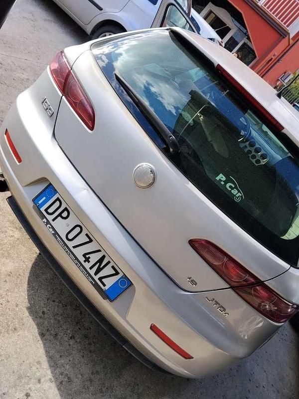 Usata Alfa Romeo 159 Progression 120 CV (88 kW) 2008 Grigio Station wagon