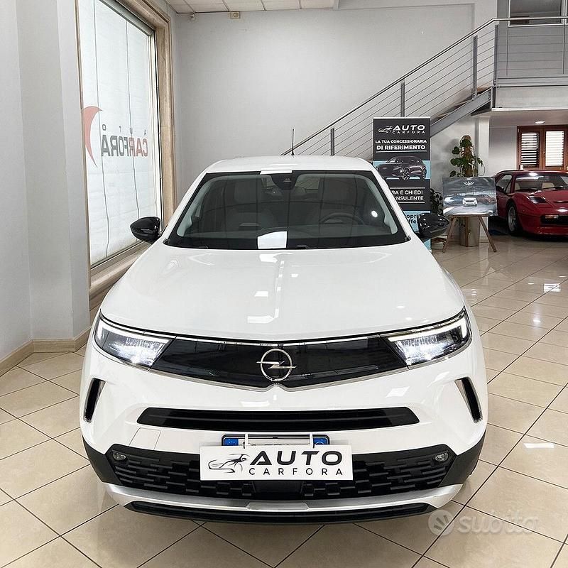 Usata Opel Mokka Elegance 110 CV (80 kW) 2022 Bianco SUV