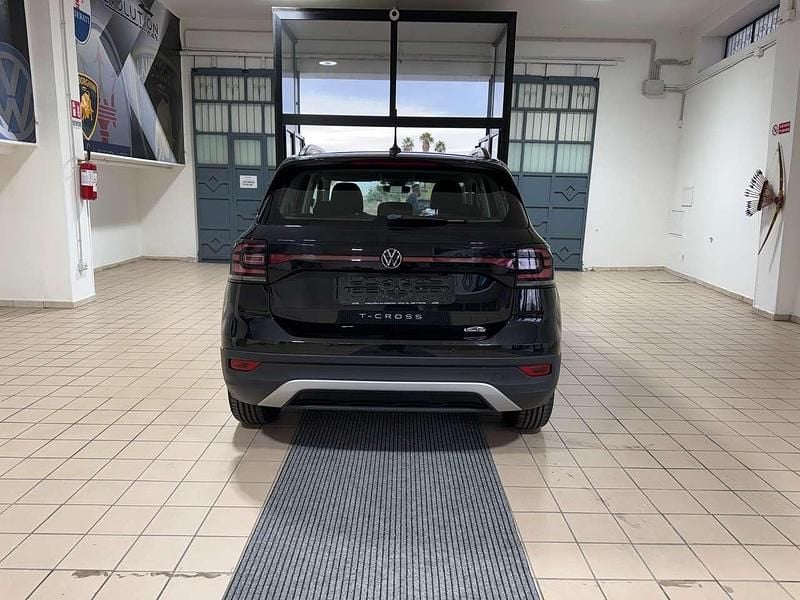 Usata VW T-Cross Style 95 CV (69 kW) 2022 Blu notte SUV