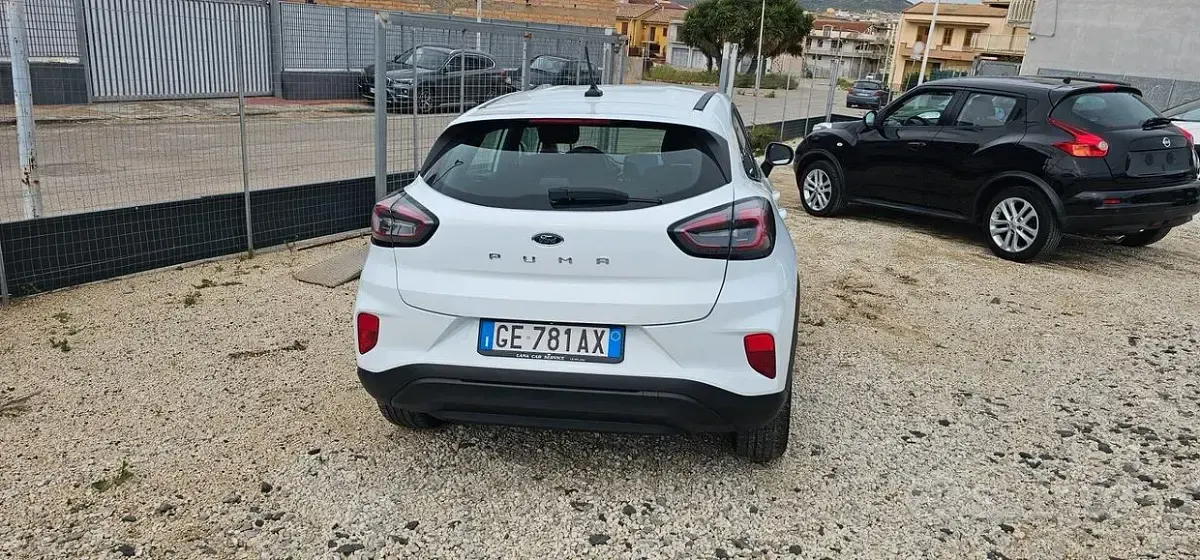 Usata Ford Puma S 120 CV (88 kW) 2021 Bianco SUV