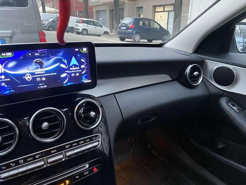 Usata Mercedes C220 170 CV (125 kW) 2019 Berlina