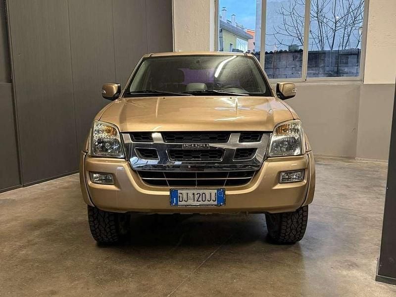 Usata Isuzu D-Max 131 CV (96 kW) 2007 Bronzo SUV