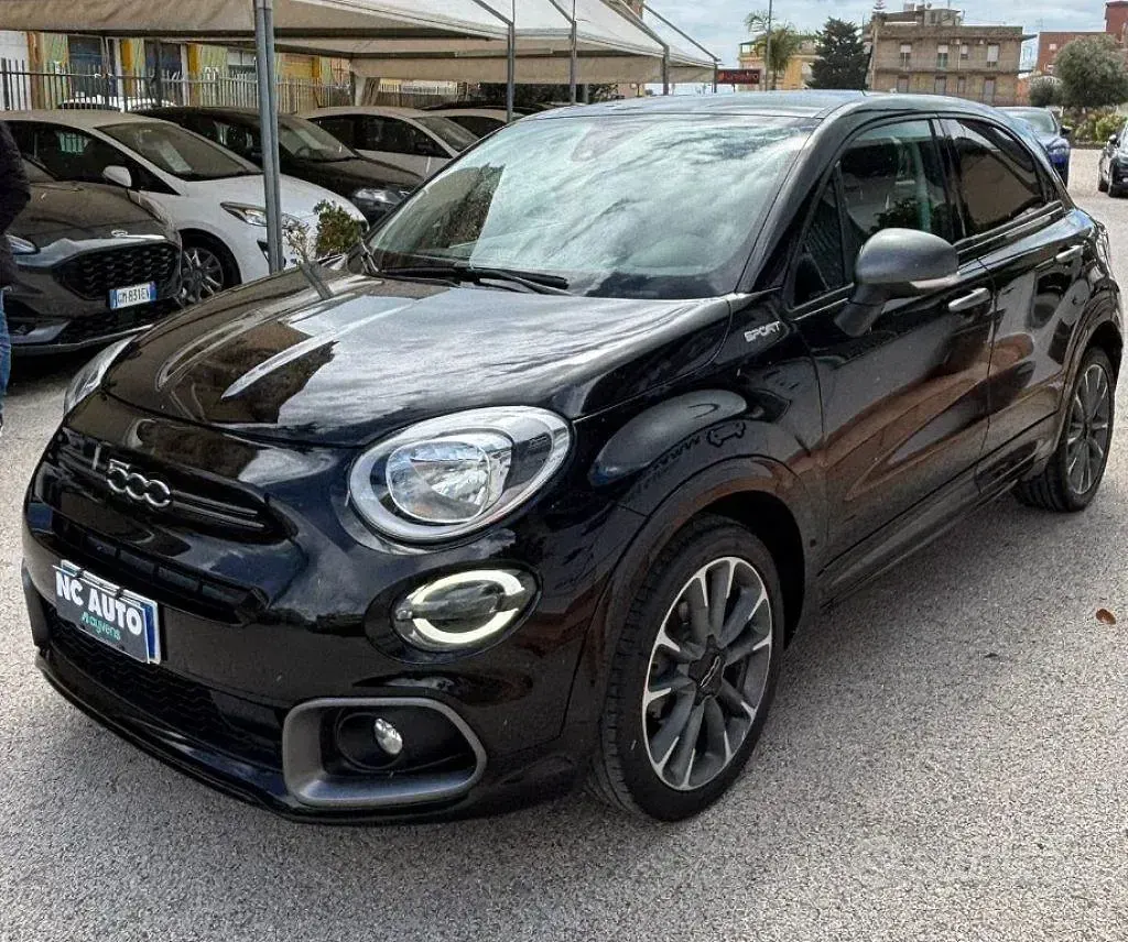 Usata Fiat 130 Sport 131 CV (96 kW) 2023 Nero SUV