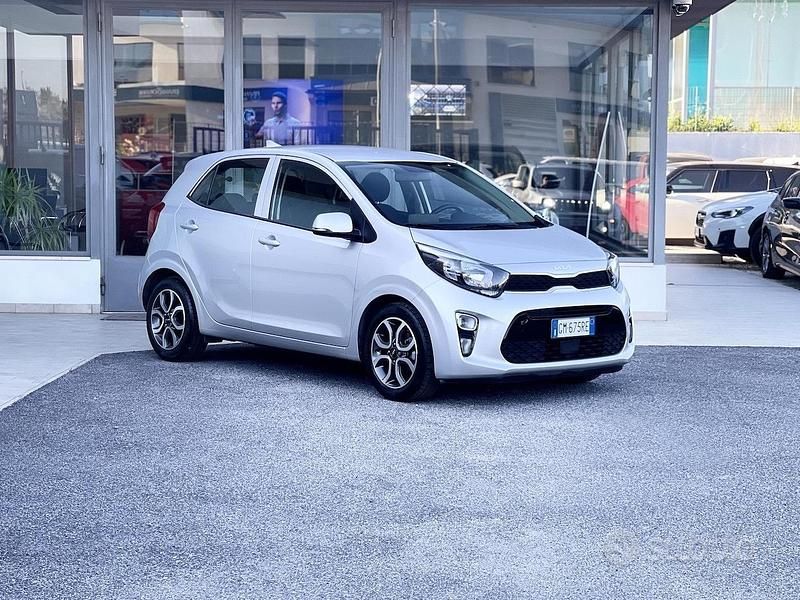 Usata Kia Picanto 67 CV (49 kW) 2023 Grigio Utilitaria