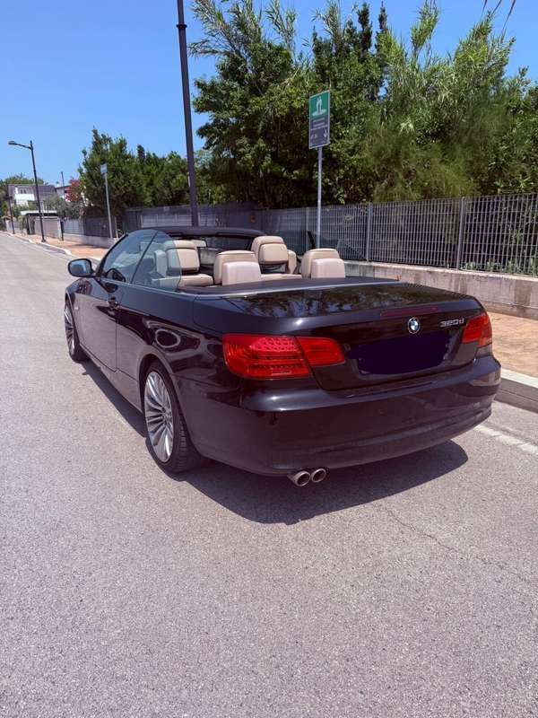 Nero Usata 2011 BMW 320 Cabriolet Cabrio | 11.999 € (Ottimo prezzo) - Immagine 1/4