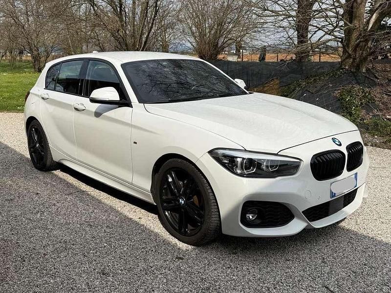 Usata BMW 116 Shadowline 116 CV (85 kW) 2018 Bianco Utilitaria