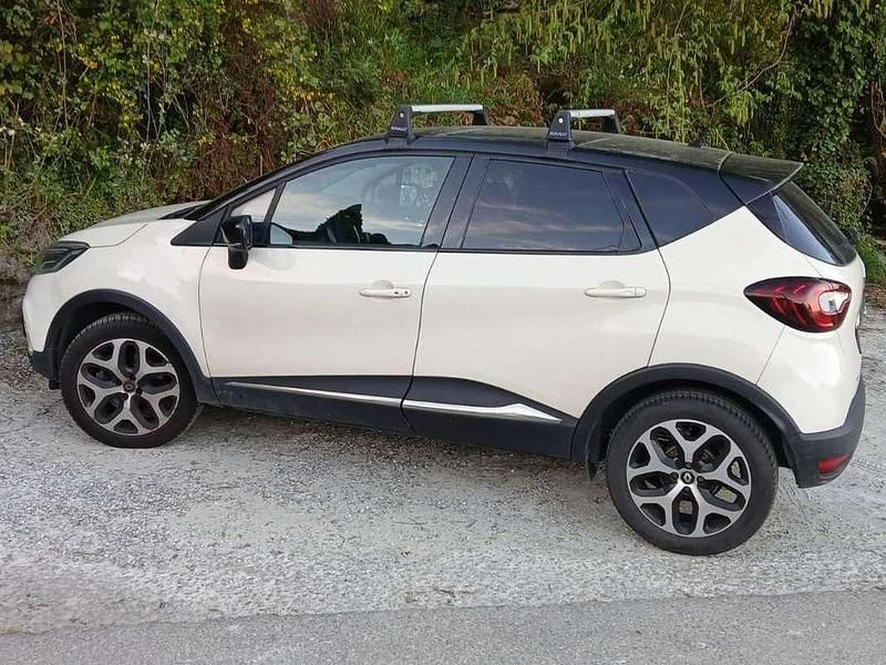 Usata Renault Captur Intens 90 CV (66 kW) 2018 Beige SUV