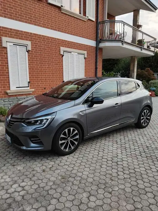 Usata Renault Clio V Techno 101 CV (74 kW) 2023 Berlina
