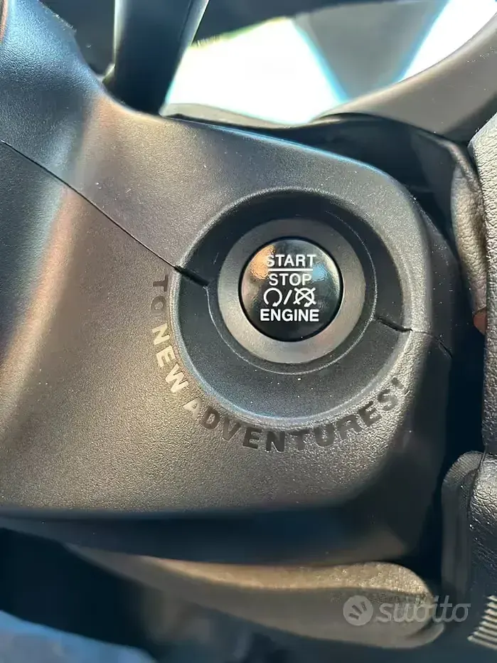 Usata Jeep Renegade Limited 120 CV (88 kW) 2016 SUV