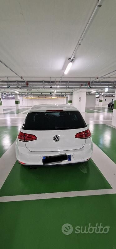 Usata VW Golf VII 150 CV (110 kW) 2013 Bianco Utilitaria