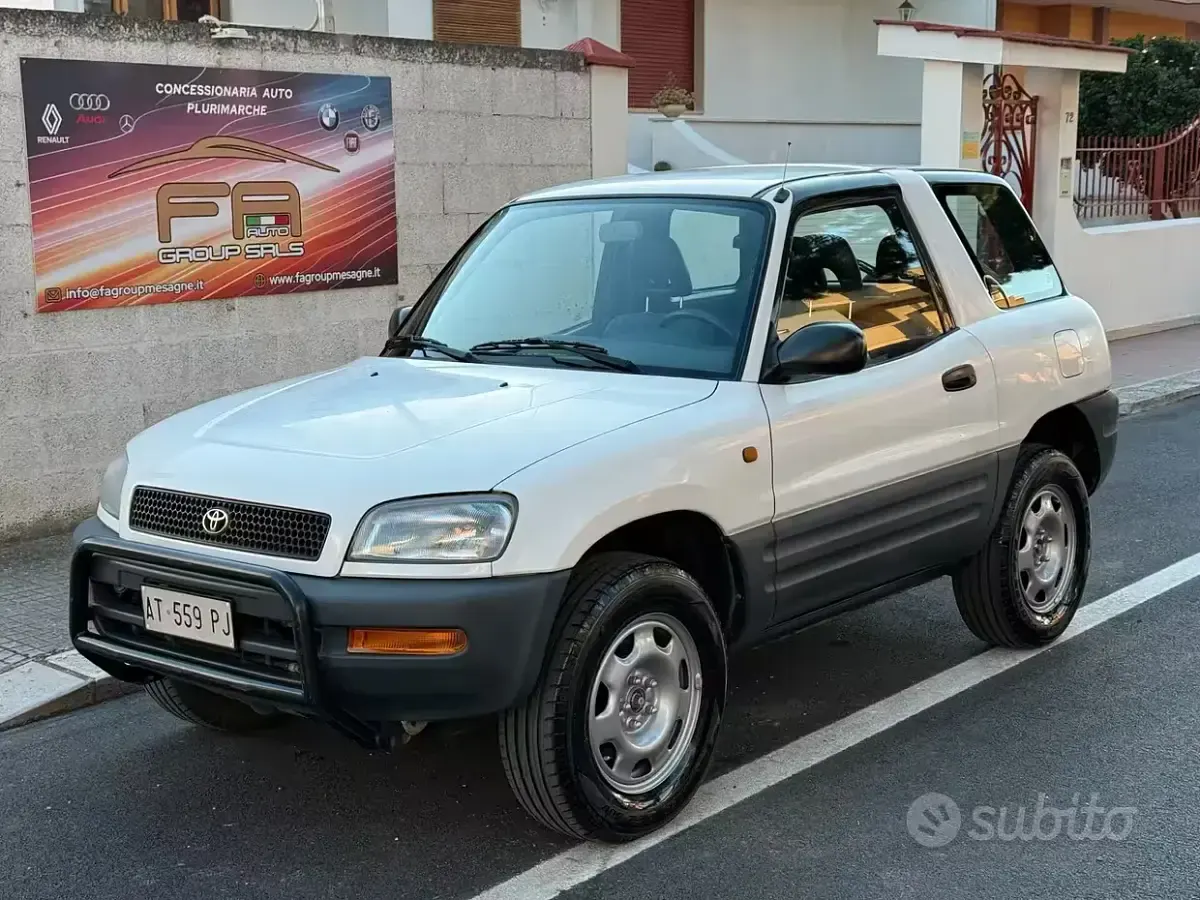 Usata Toyota RAV4 128 CV (94 kW) 1997 SUV