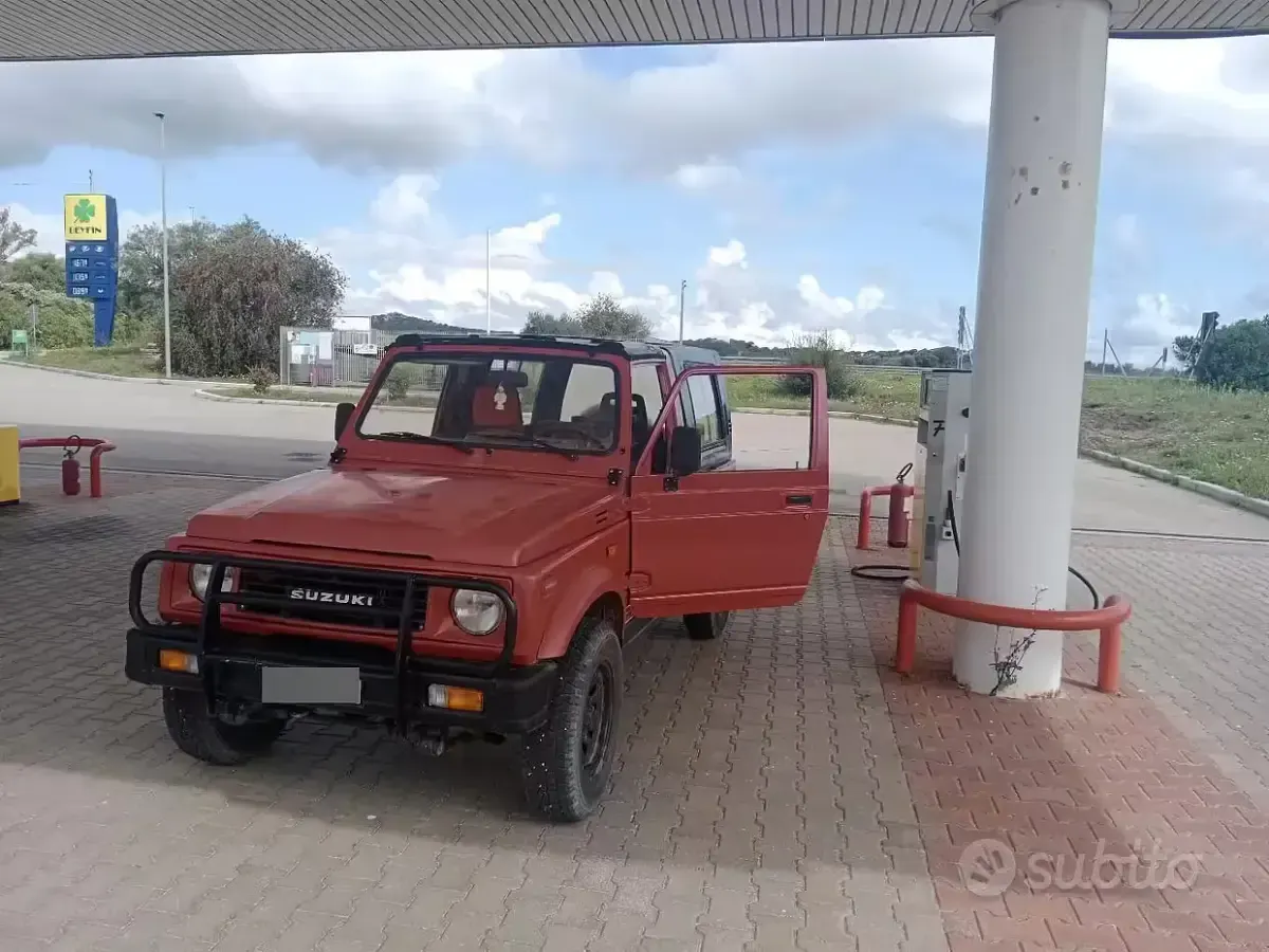 Usata Suzuki Samurai 1995 Rosso SUV