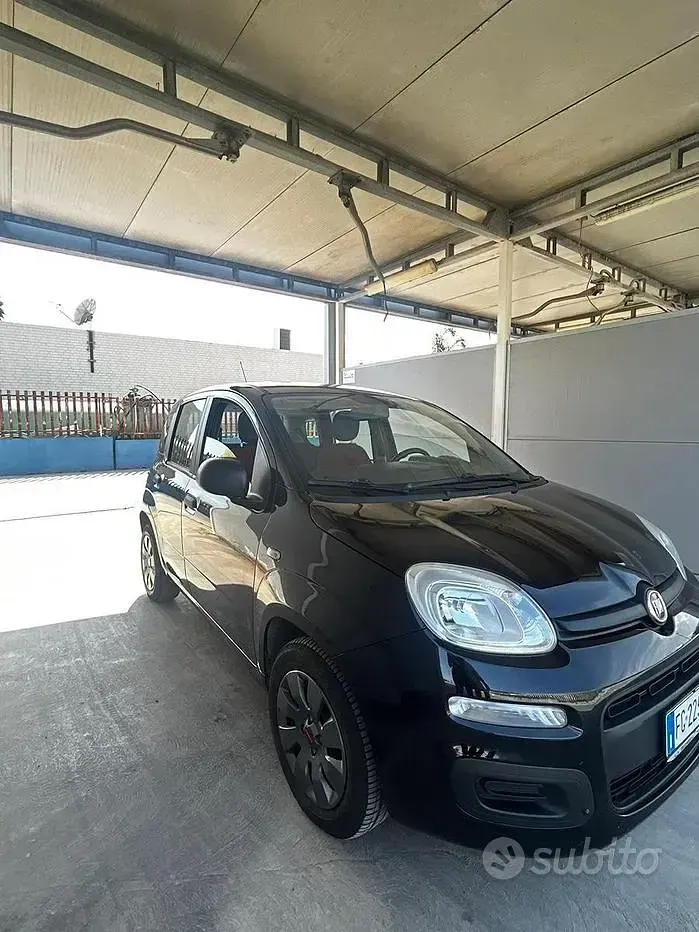 Usata Fiat Panda 69 CV (50 kW) 2016 Nero Utilitaria