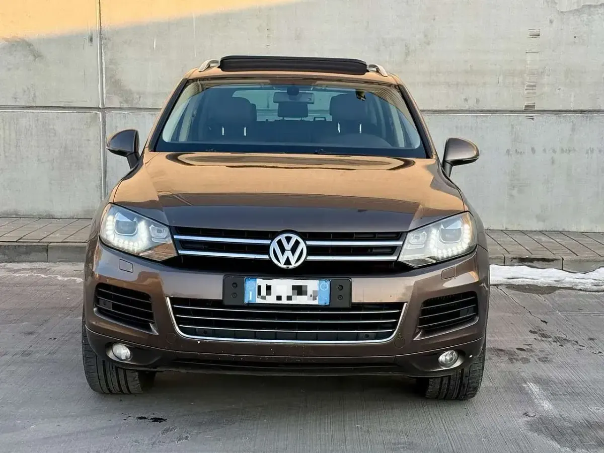 Usata VW Touareg 245 CV (180 kW) 2013 Marrone SUV