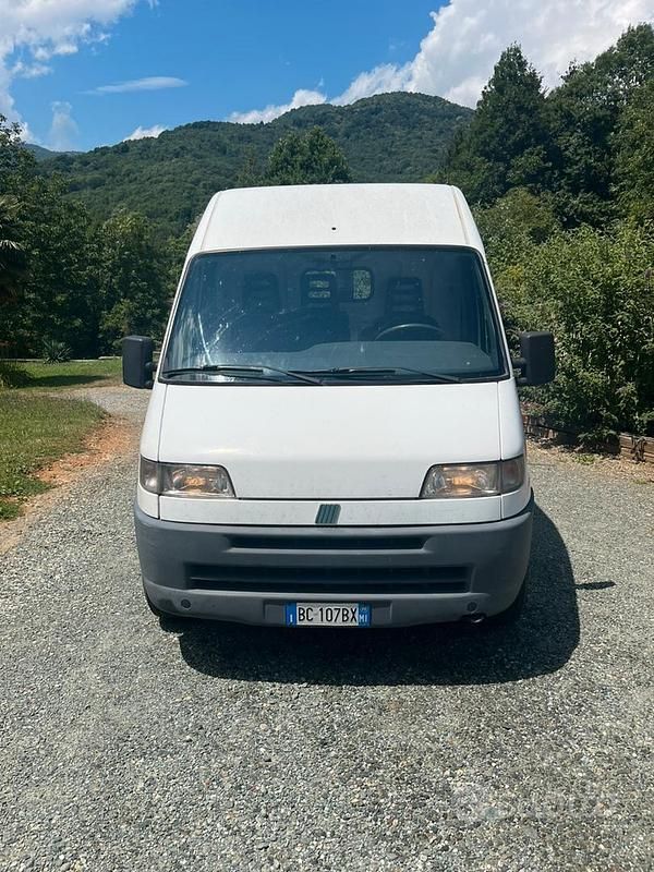 Usata Fiat Ducato 86 CV (63 kW) 1999 Furgone