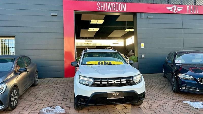 Usata Dacia Duster Essentiel 101 CV (74 kW) 2022 Bianco SUV