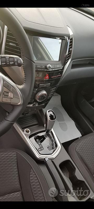 Usata SsangYong Tivoli 128 CV (94 kW) 2018 Bianco SUV